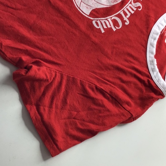 Old Navy S Everywhere Red & White Vintage Look Distressed T Shirt 100% Cotton - Picture 4 of 7